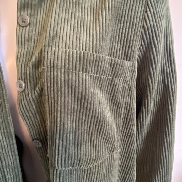 Women's Green Corduroy Long Sleeve Dress - Picture 10 of 10